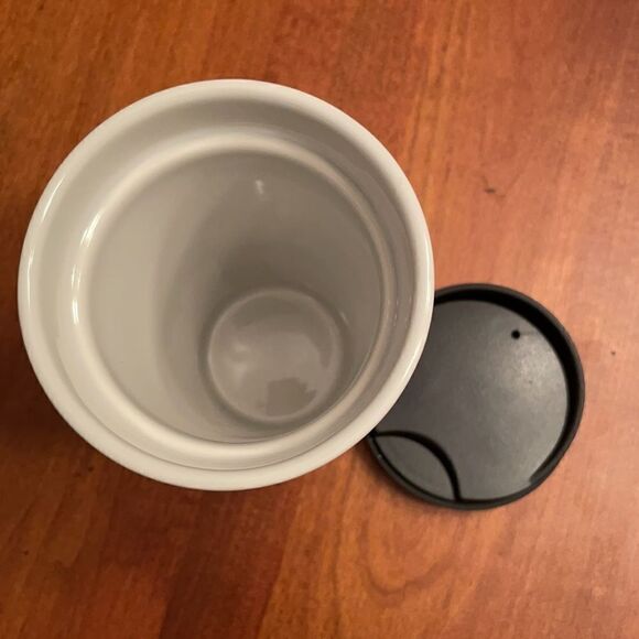 Logo Starbucks Travel Coffee Tea Mug w/ lid 12oz. - Picture 3 of 6